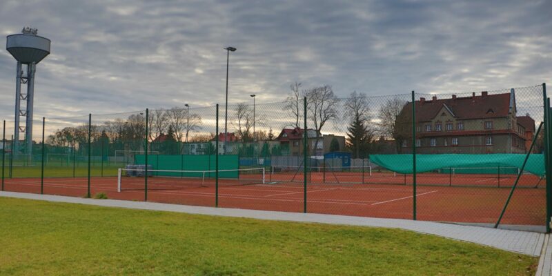 Budowa nowego ogrodzenia kortów tenisowych przy Stadionie Miejskim w Międzyrzeczu